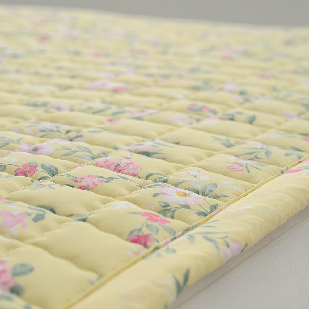 거실 카페트 국산 마이크로 모달 누빔 패드 빅토리아 Q 150x200