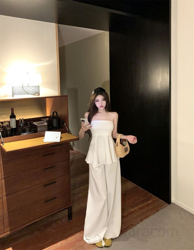 여성 튜브탑 플레어 상의 와이드 밴딩 롱팬츠 투피스 세트 여름 데일리 리조트룩 바캉스룩 편안한 캐주얼 상하의 코디 세트 - 상세 이미지 2