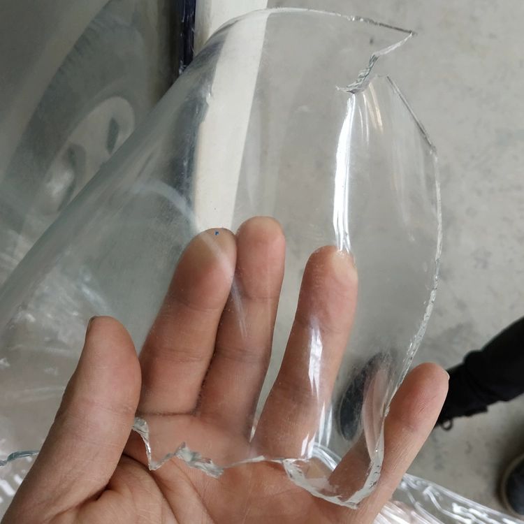 가짜유리조각 모형 촬영 공연 드라마 특수 유리조각 15x20cm 소프트글라스 전체 3mm 두께 - 상세 이미지 2