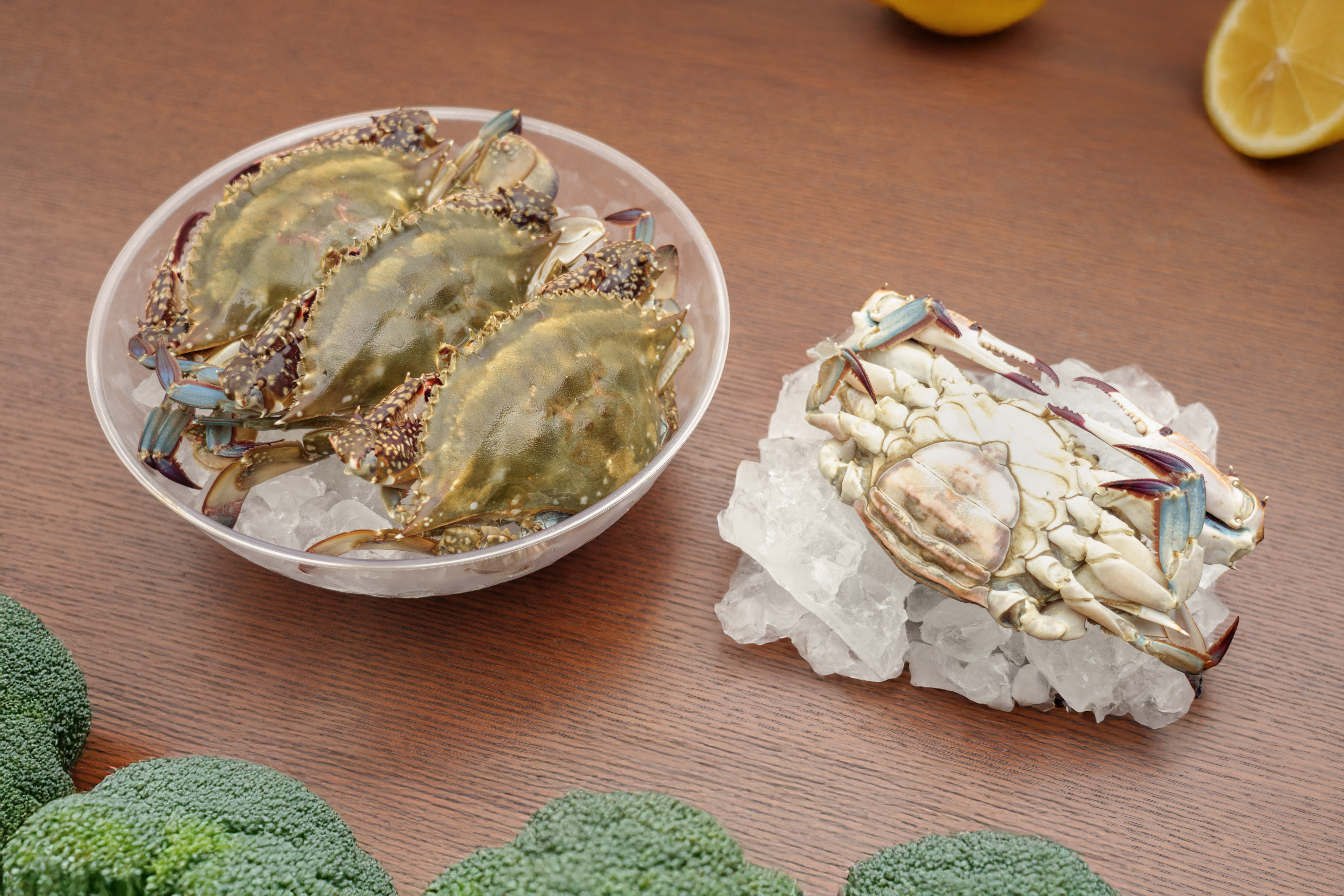 K꽃게 어부가 직접 판매하는 암꽃게 / 1kg 급냉