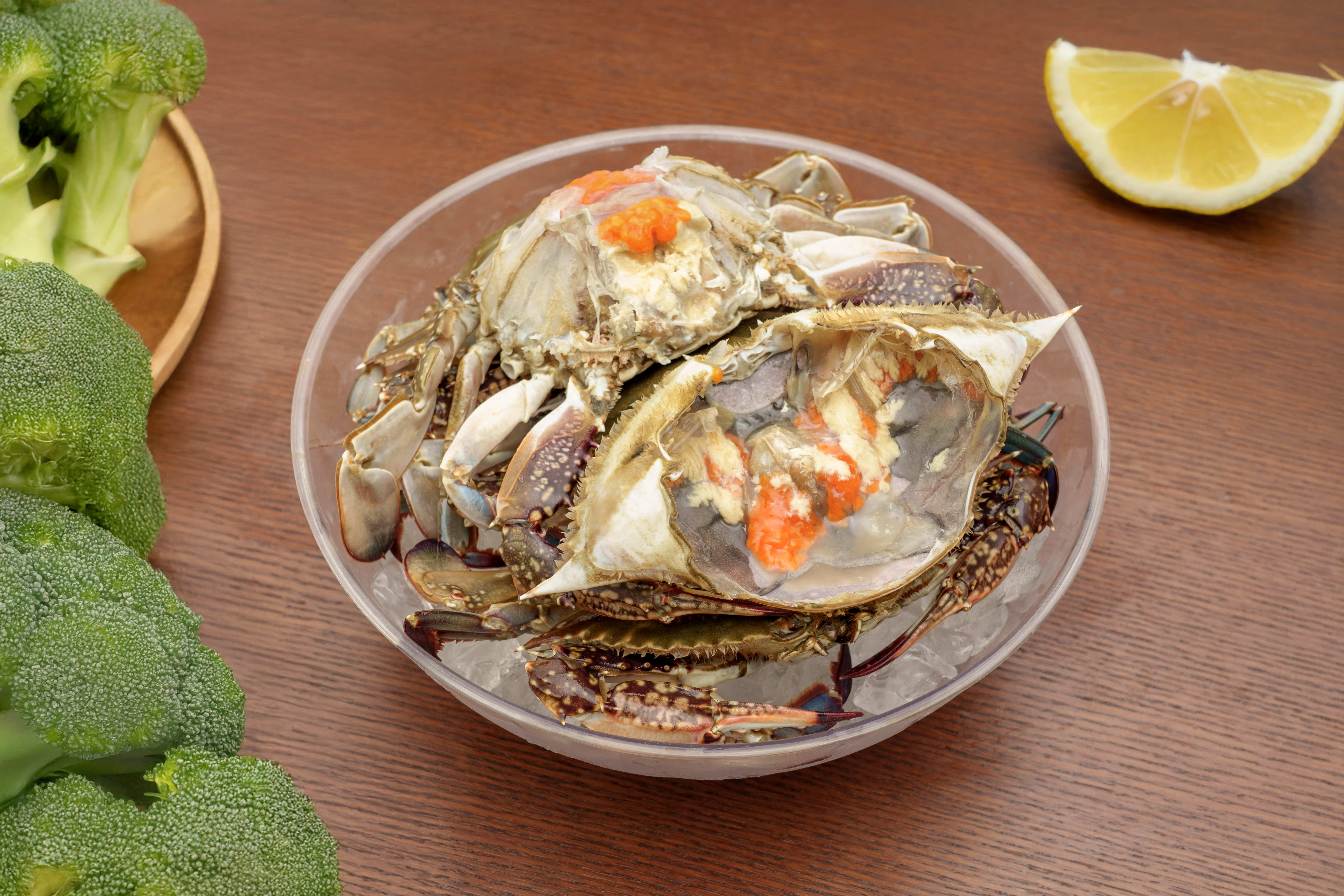 K꽃게 어부가 직접 판매하는 암꽃게 / 1kg 급냉