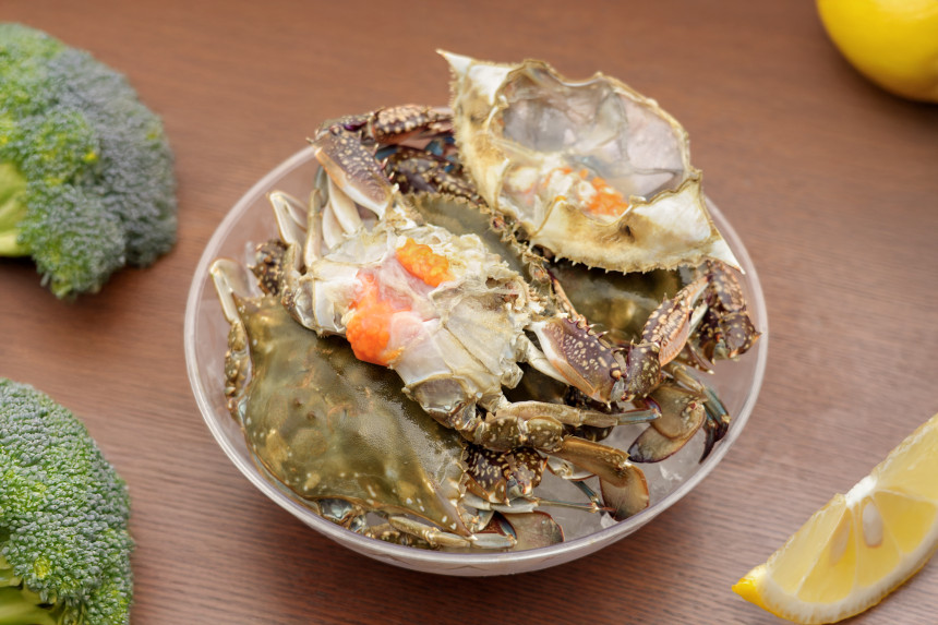 K꽃게 어부가 직접 판매하는 봄 암꽃게 / 1kg 급냉 사진 4