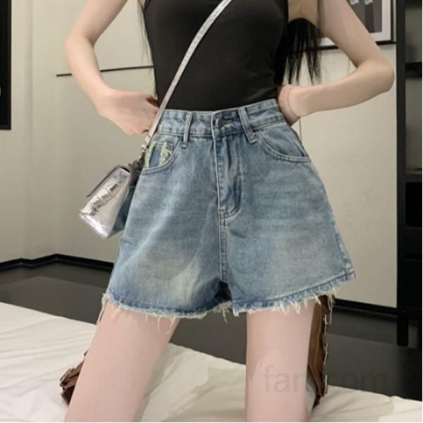 여성 하이웨이스트 워싱 헤짐 와이드핏 데님 숏팬츠 빈티지 청반바지 캐주얼 데일리룩 바캉스룩 썸머룩 트렌디 여름 코디 봄 여름 - 메인 이미지