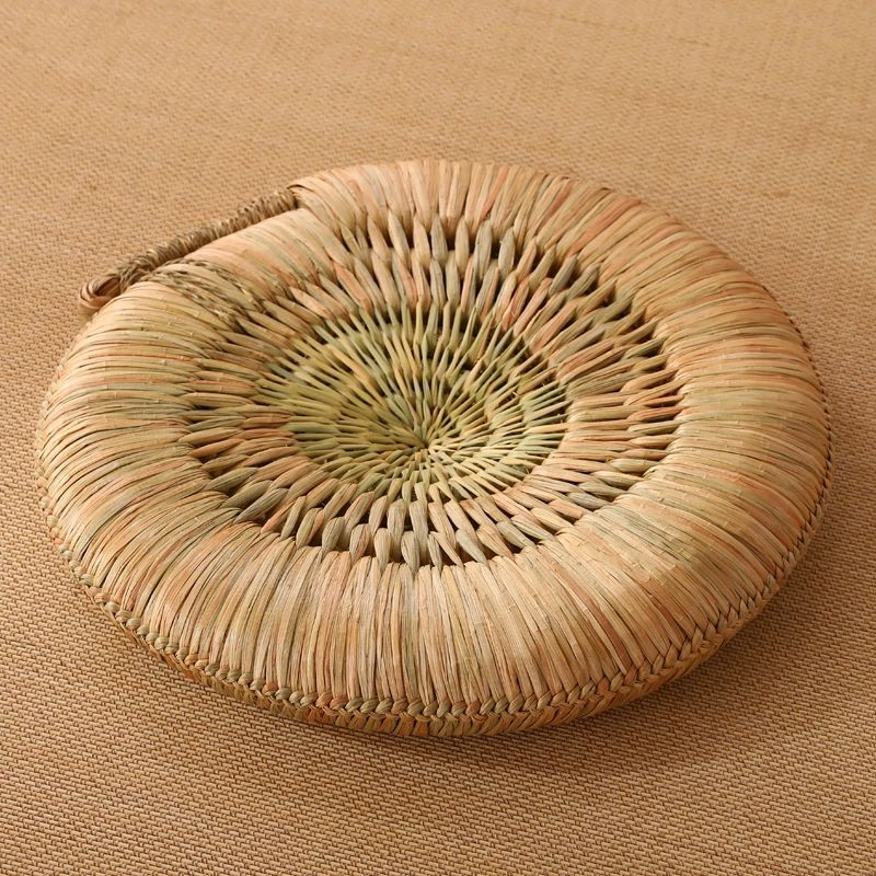 라탄 방석 왕골 밀짚 쿠션형 스툴 등나무 두툼한 두꺼운 마제라 8cm 높이 직경 35cm - 상품 이미지