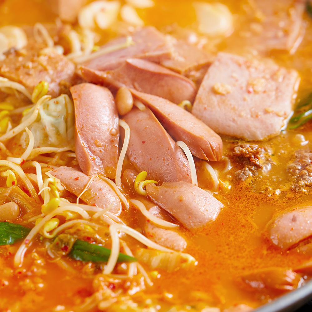 그곳에가면 산지직송 이태원 햄폭탄 부대찌개 1+1팩 푸짐한 정통 레시피 밀키트 - 상세 이미지 2