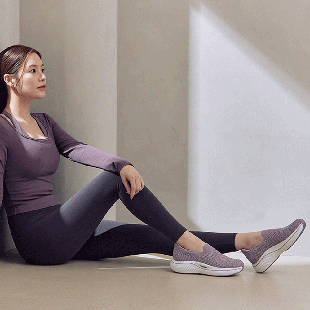 [슈퍼특가] 손 안 대고 신는 바로인 매직업 여성슬립온 여자스니커즈 발편한운동화