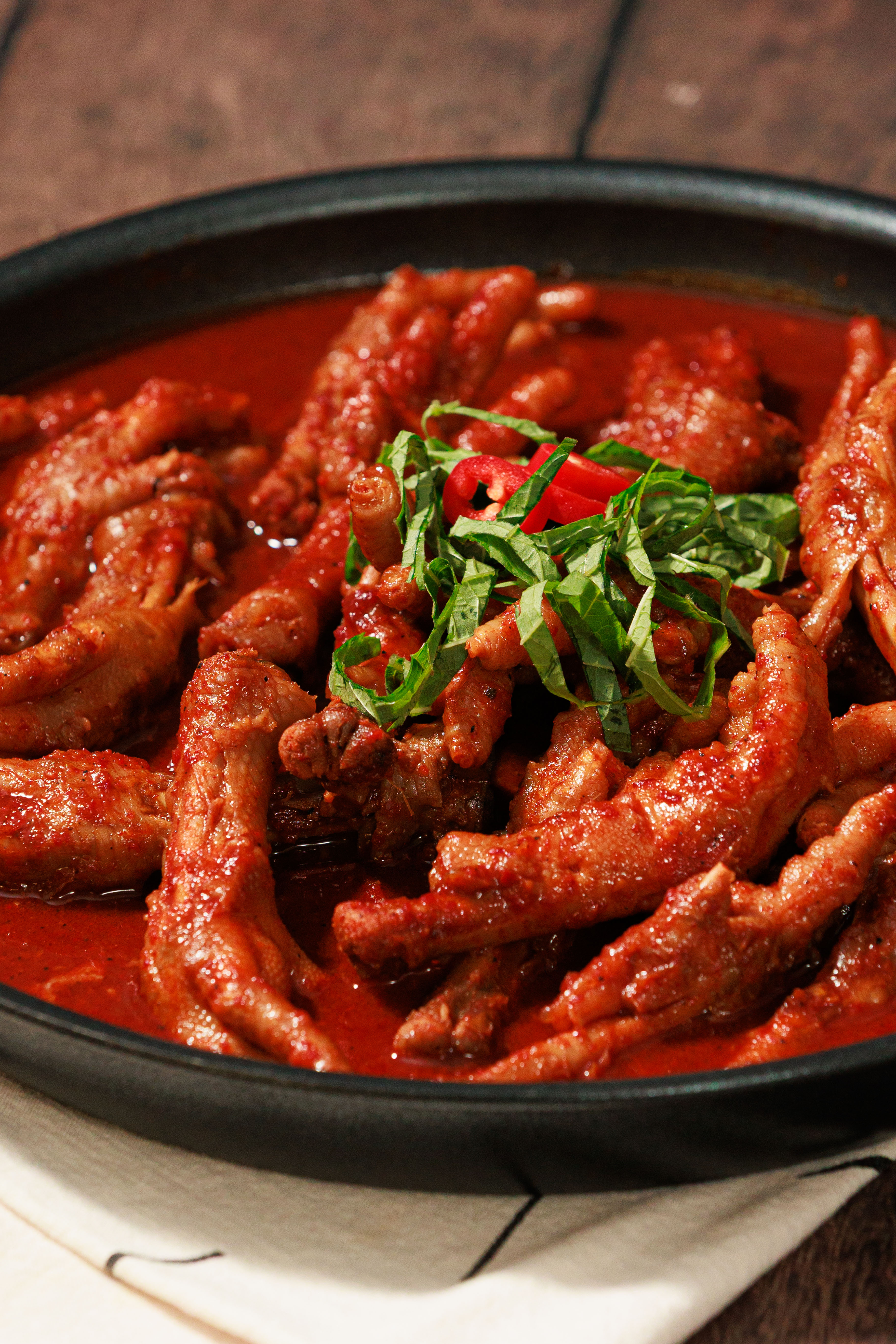 원조 국물닭발 매운맛 900g 직화 양념 닭발 캠핑 혼술 안주 인기템