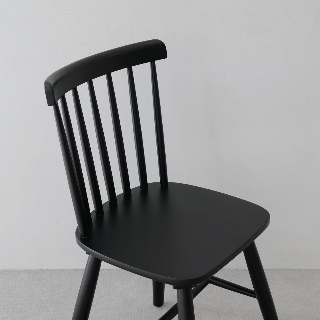 자야캠핑 코콜라 1919 카페 인테리어 천연 원목 블랙 식탁의자