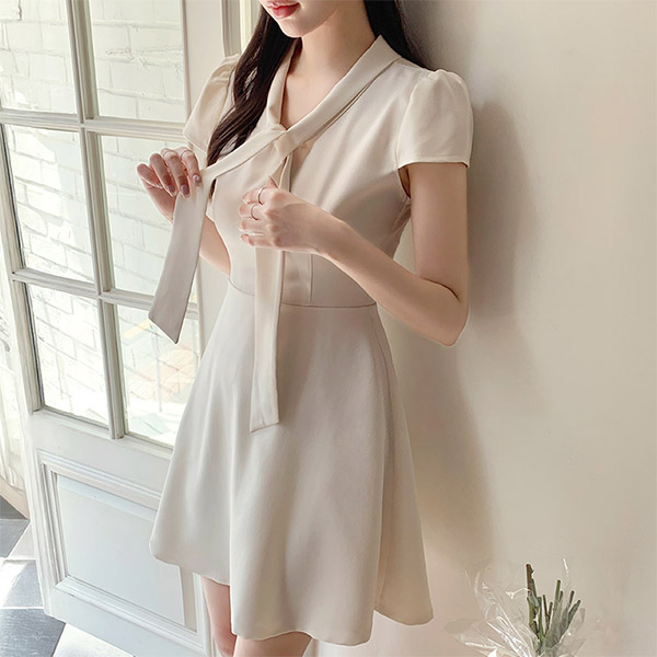 소니엘 2기장 캡소매 타이 원피스 op16162