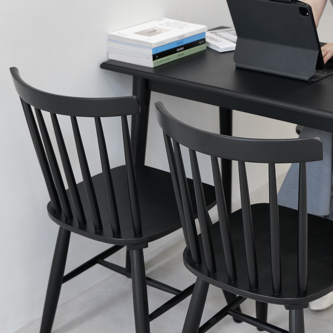 자야캠핑 코콜라 1919 카페 인테리어 천연 원목 블랙 식탁의자