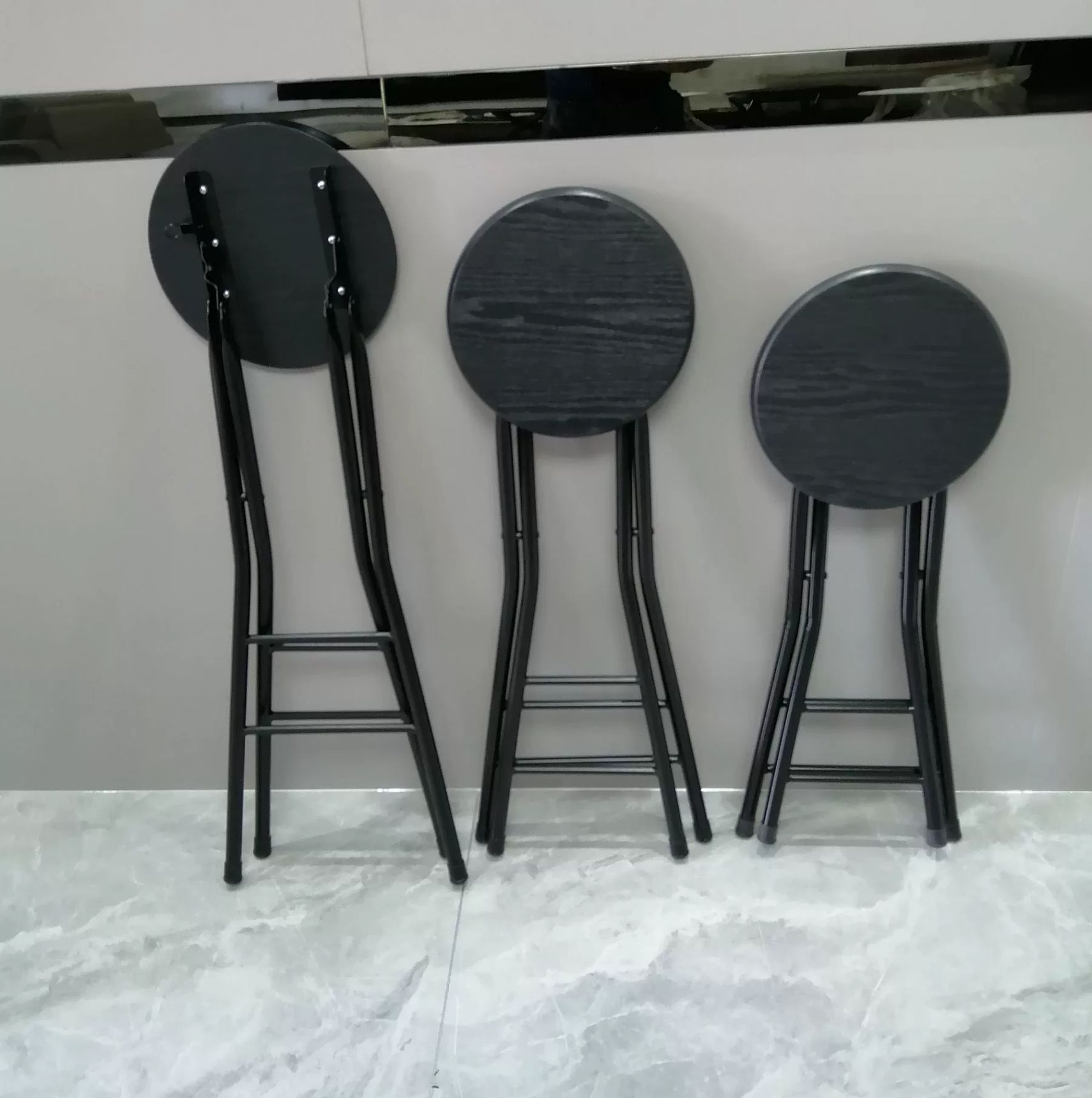 접이식 높은의자 카운터 원형 간이 높은 소프트패드 철제 70CM 높이의 실버 쿠션 - 상세 이미지 4