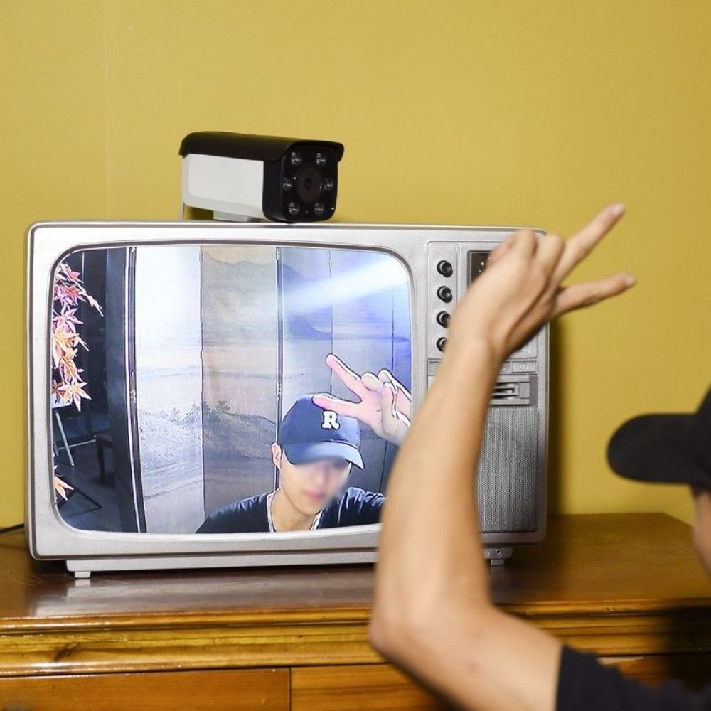 레트로 TV 카메라 복고 감성 포토존 촬영 전시 소품 14인치 LCD / USB 지원