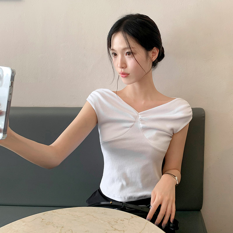 로에핀 슬림 골지 셔링 브이넥 캡슬리브 티셔츠 ts4671 - 상세 이미지 2