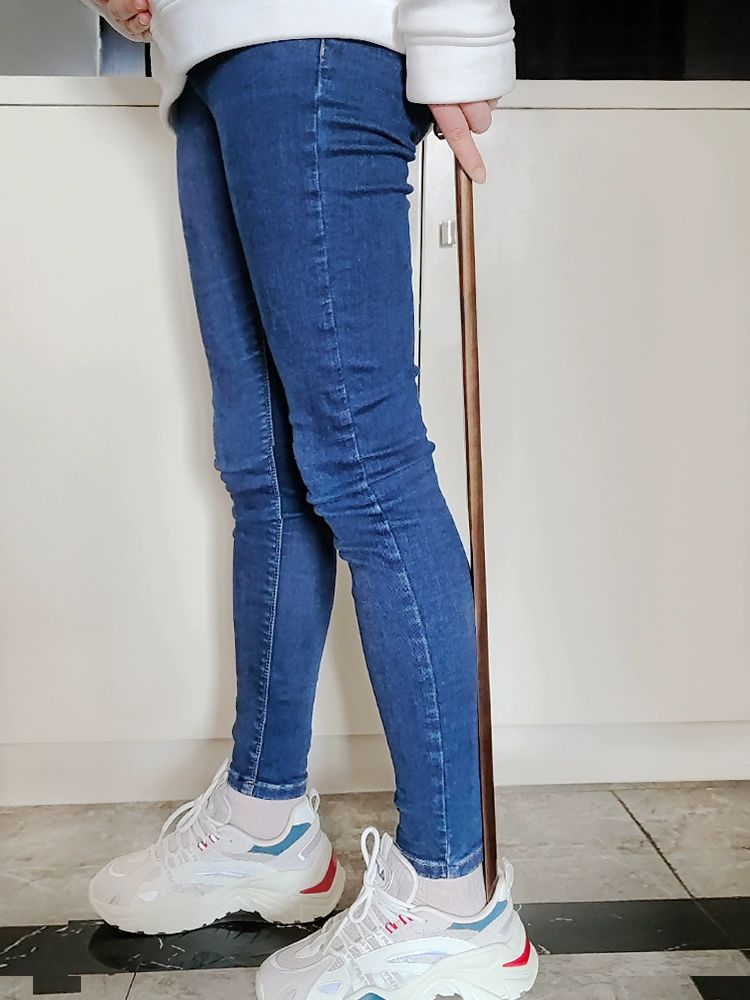 구두주걱 스탠드 긴 현관 블랙월넛 핸들 신발주걱 나뭇결 블랙월넛 38cm+베이스 - 상세 이미지 4