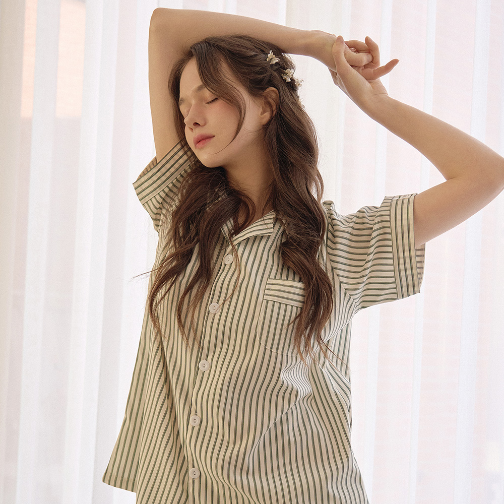 도씨 실크핏 포레스트 반팔 카라 세트 여름 홈웨어 파자마