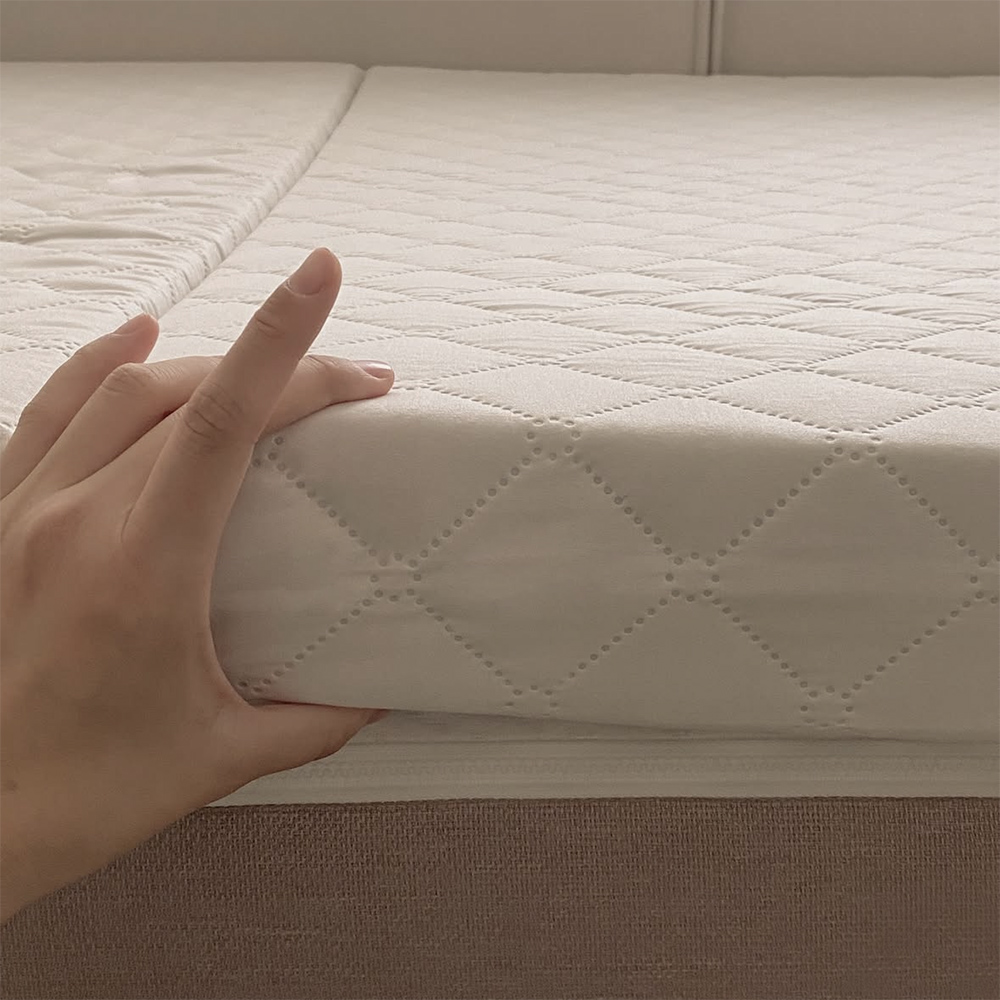 집앤콕 탄탄한 허리에좋은 토퍼매트리스 접이식 침대 바닥 3단 수면매트 MS 8cm