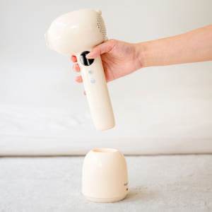 아가드 유아용 무선 드라이기 저소음 아기 바스 드라이어 개봉기 | 실사용 후기 - 상품 이미지 4