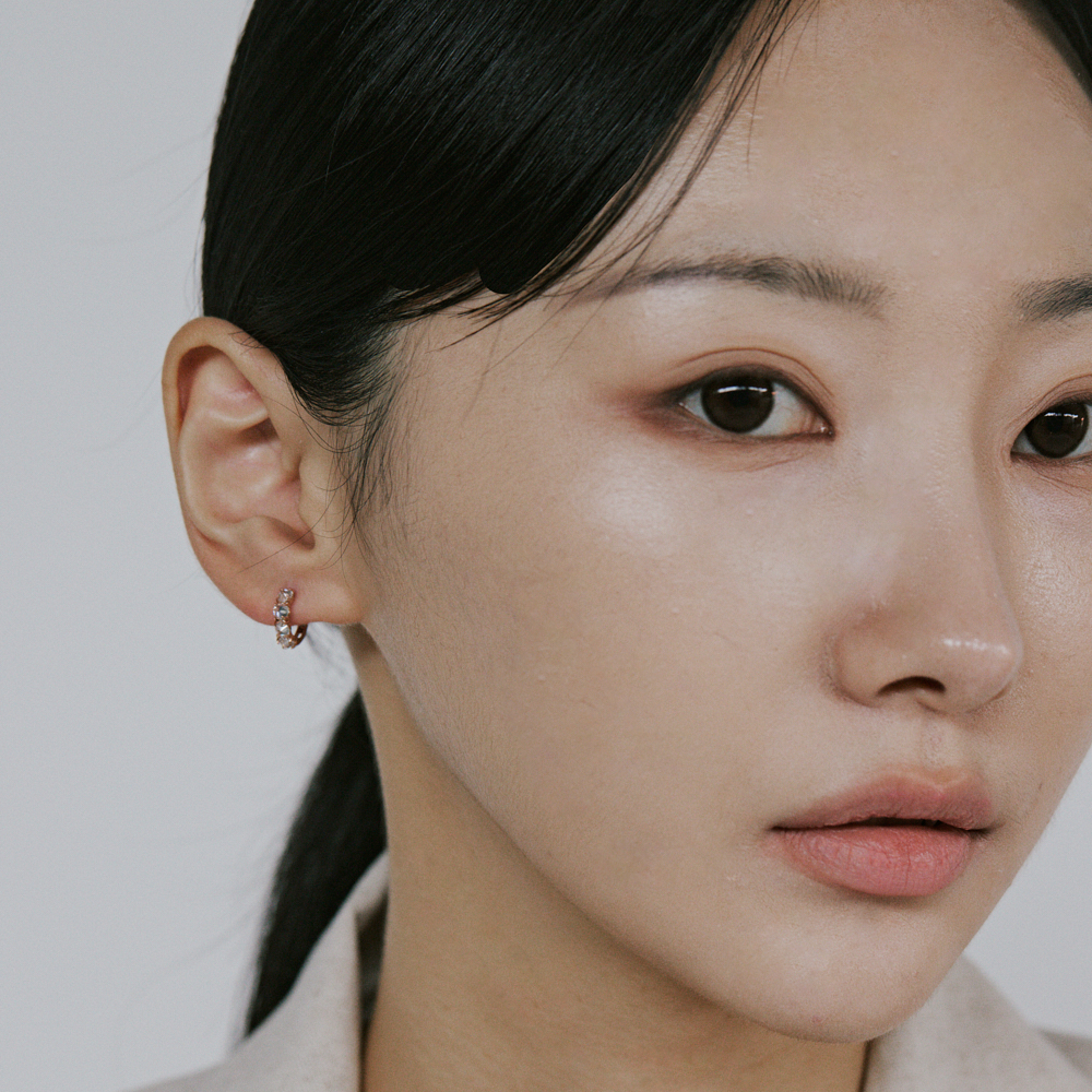 14K 큐빅 볼드 원터치 귀걸이 링 포인트 이어링 - 상세 이미지 3