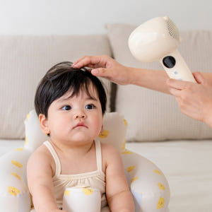 아가드 유아용 무선 드라이기 저소음 아기 바스 드라이어 개봉기 | 실사용 후기 - 상품 이미지 2