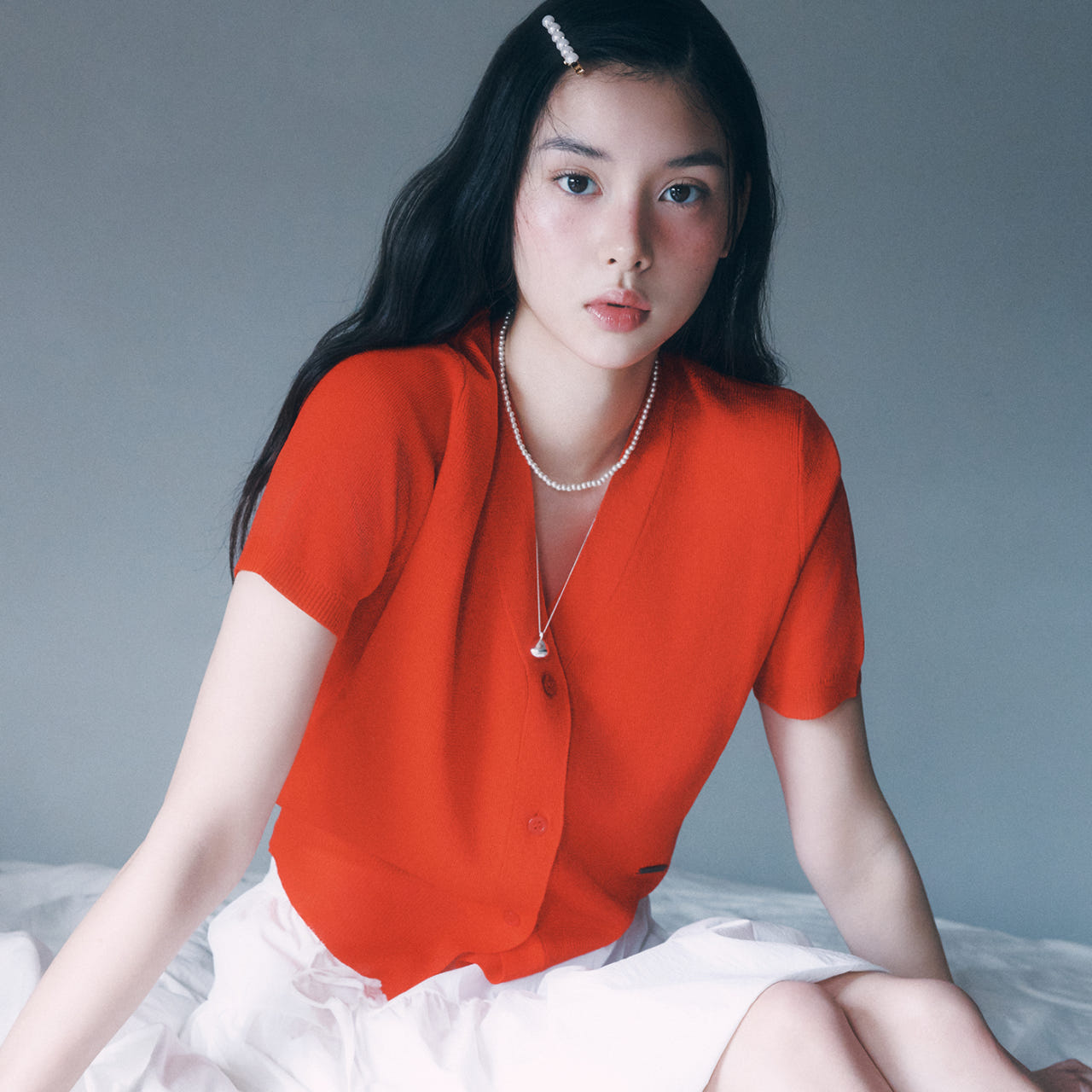 로엠 올데이 브이넥 반팔 가디건 RMCKF25R99