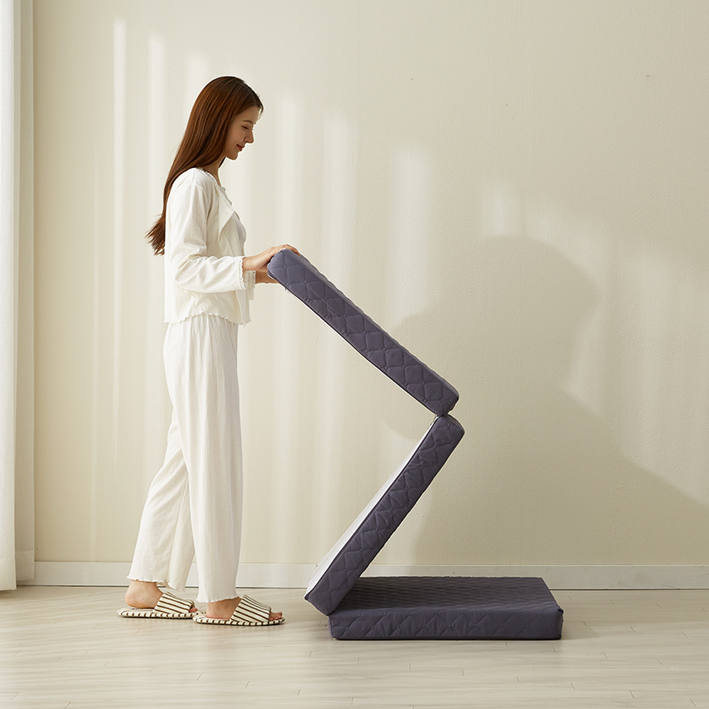 집앤콕 탄탄한 허리에좋은 토퍼매트리스 접이식 침대 바닥 3단 수면매트 MS 8cm