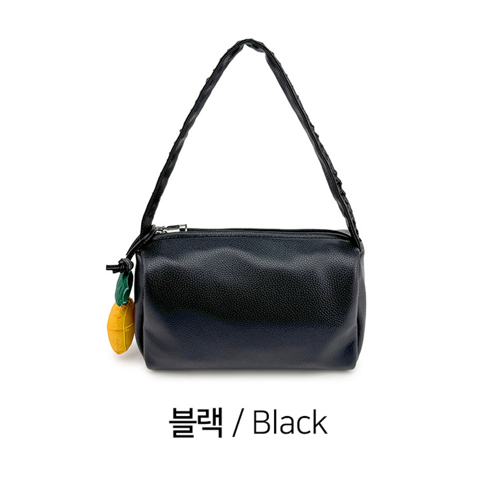 심플한 둥근사각 미니 숄더백 작은 스몰 레더 위빙 스트랩 숄더백 바게트백 데일리가방 - 상세 이미지 2