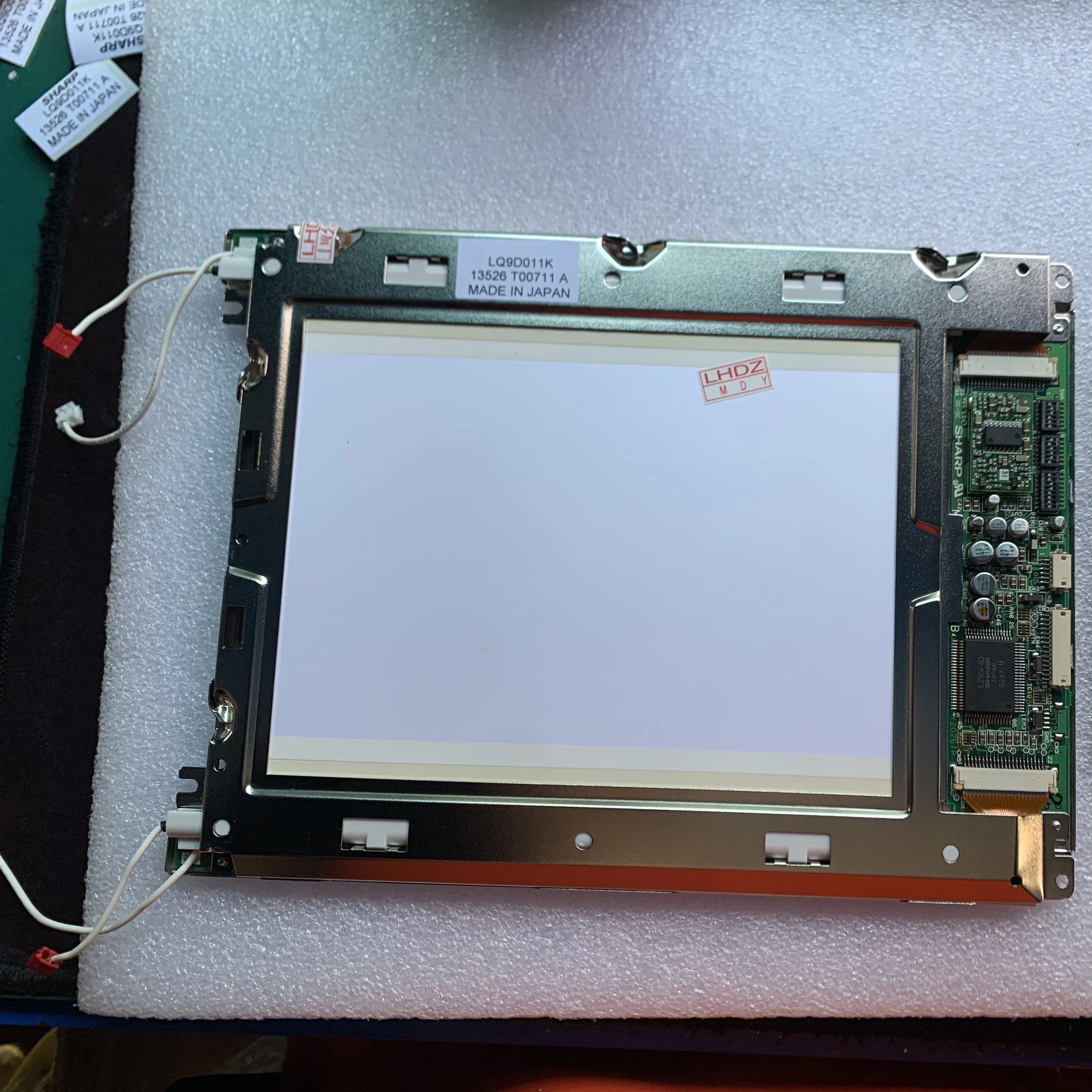 LCD 디스플레이 스크린 패널 LQ9D011K 8.4 인치