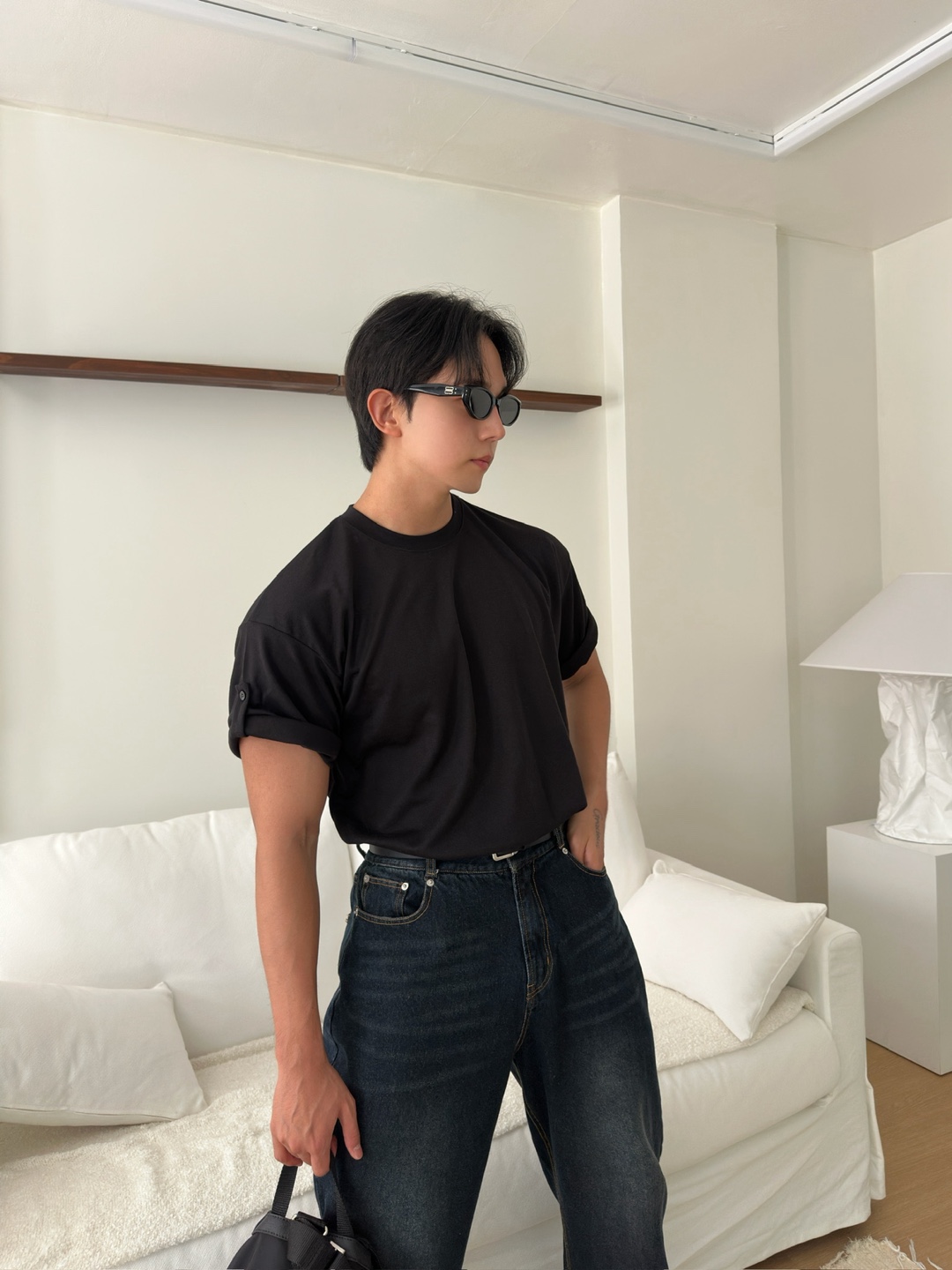 남자머슬핏반팔 어깨넓어보이는반팔 무지티셔츠 - 상세 이미지 4