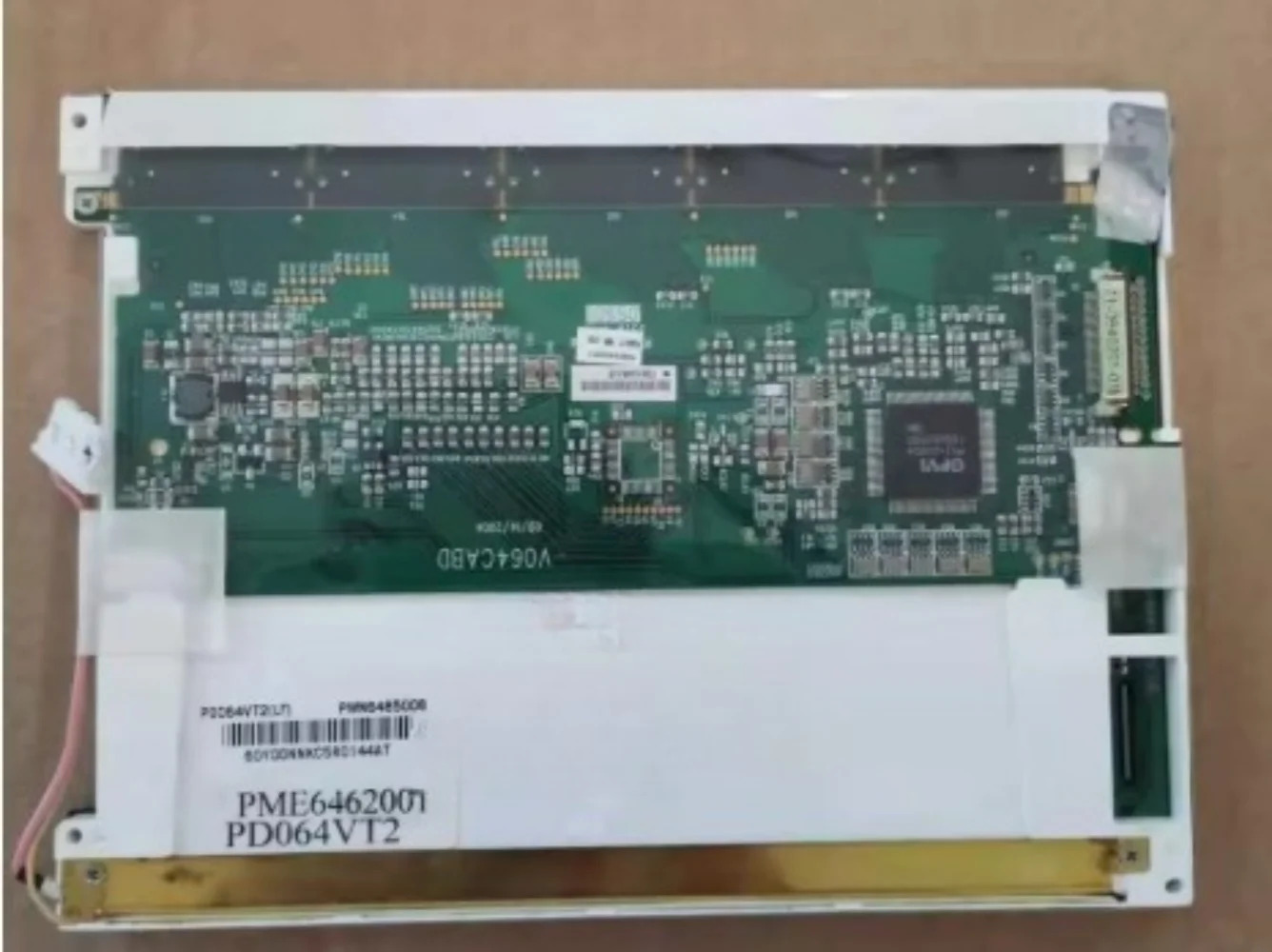 PD064VT2 LCD 디스플레이 화면