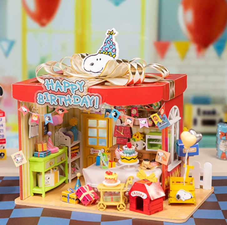 스누피 피규어 생일시리즈 DIY 미니어쳐 하우스 - 상품 이미지