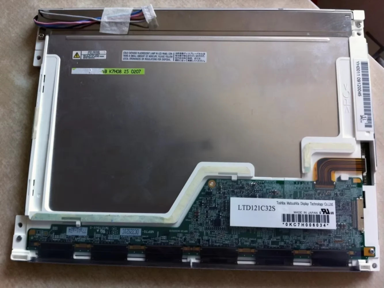 12.1인치 LCD 화면 LTD121C32S