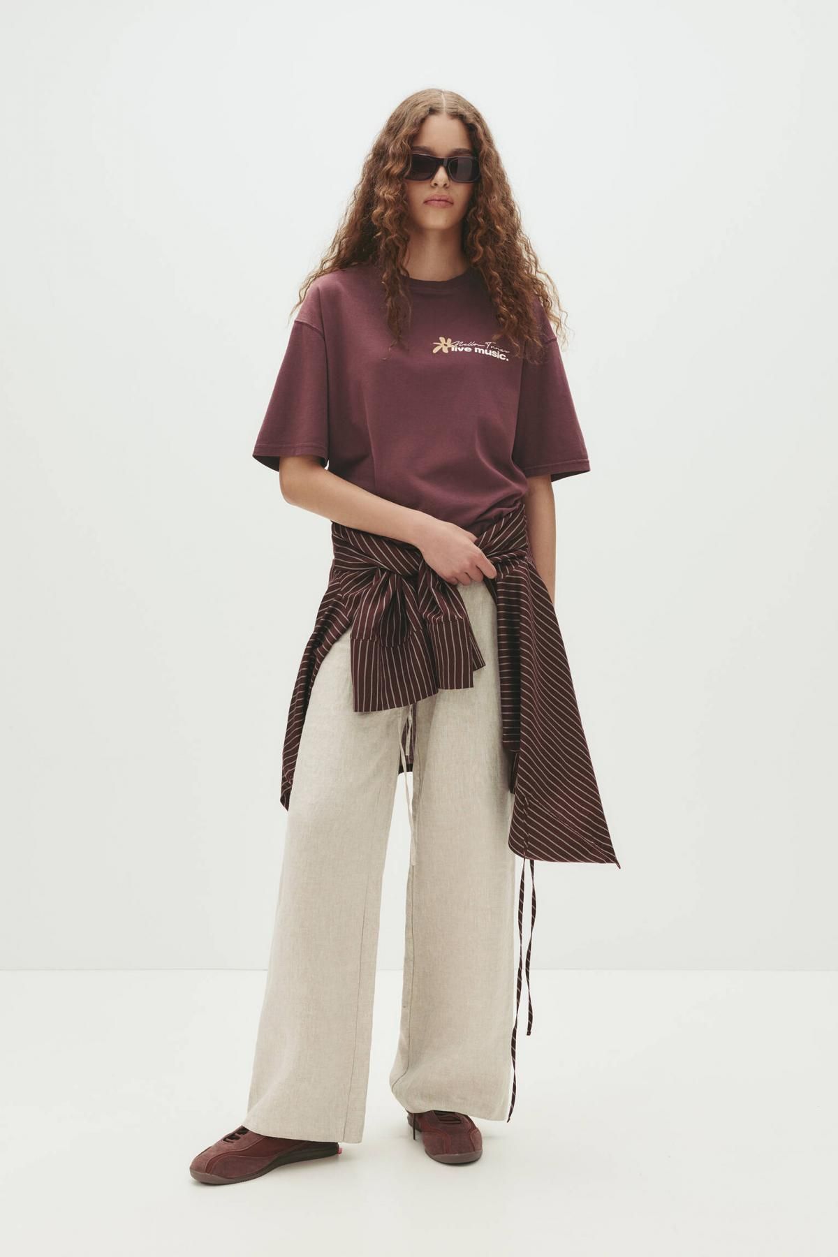 풀앤베어 오버핏 플라워 그래픽 라운드넥 코튼 반팔 티셔츠 7151/369 DARK MAROON - 상세 이미지 3
