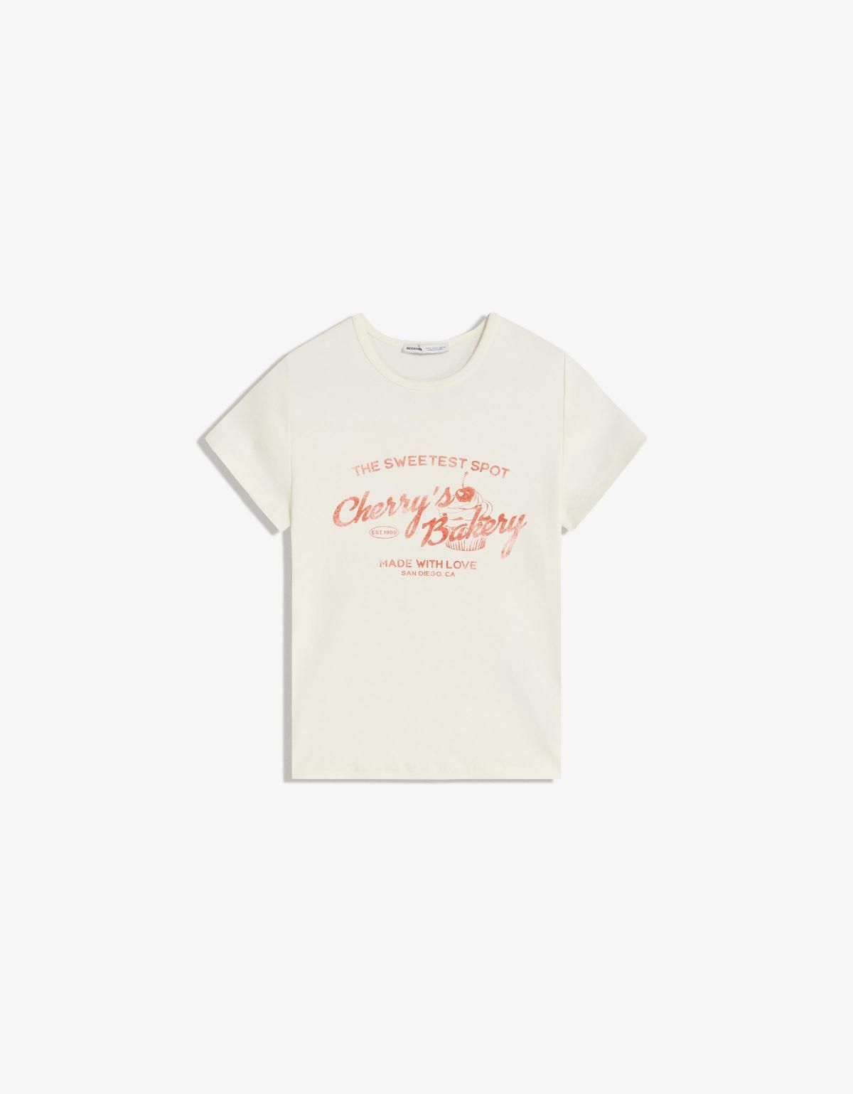 버쉬카 프린트 캐주얼 반팔 티셔츠 7818/187 OFF WHITE - 상품 이미지