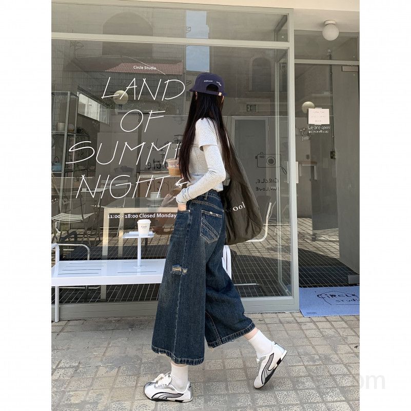 여성 루즈핏 와이드 데님 팬츠 찢어진 밑단의 스트레이트핏 크롭 청바지 여름용 스타일리시한 캐주얼 바지 시원한 착용감 데일리 패션 아이템 - 상세 이미지 5