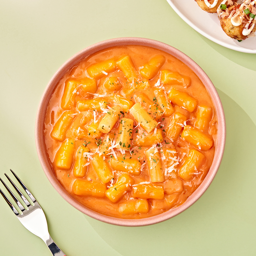 국떡 컵볶이 매콤까르보맛 145g, 1개 - 메인 이미지