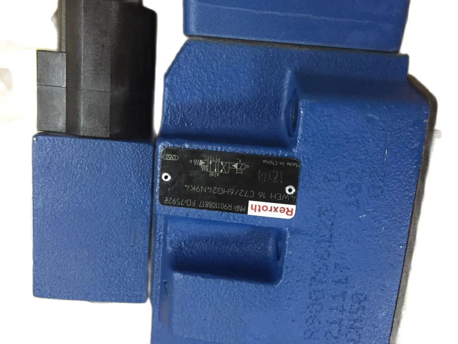 4WEH16C72/6HG24N9K4 렉스로스 밸브 R 901108817