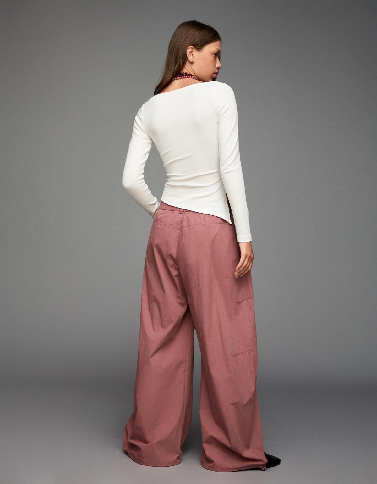 버쉬카 모던 비대칭 긴팔 티셔츠 7545/360 OFF WHITE - 상세 이미지 3