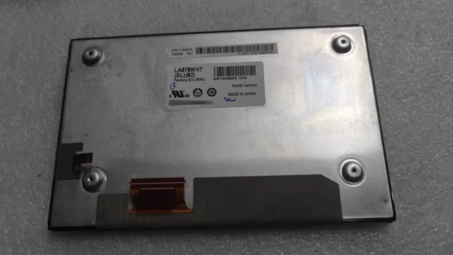 LA070WV7-SL02 LA070WV7 SL 02 차량LCD 화면
