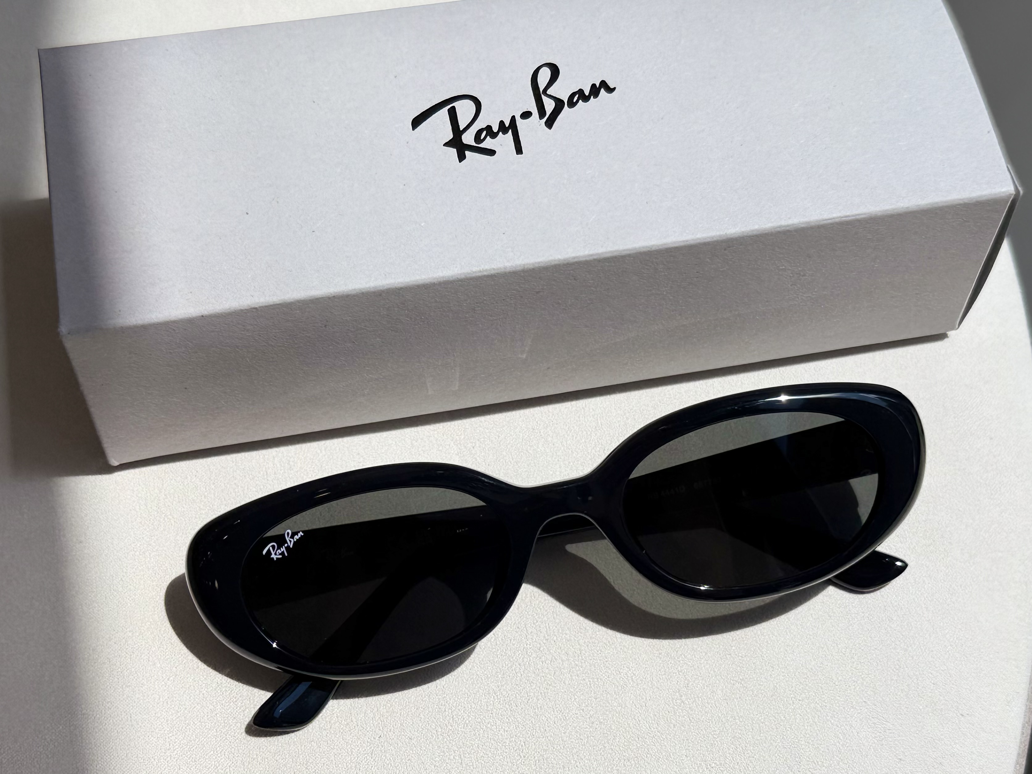 레이벤 RAYBAN RB4441D 요즘유행 오벌형 긱시크 제시카 장희령 뿔테 선글라스 - 상세 이미지 5