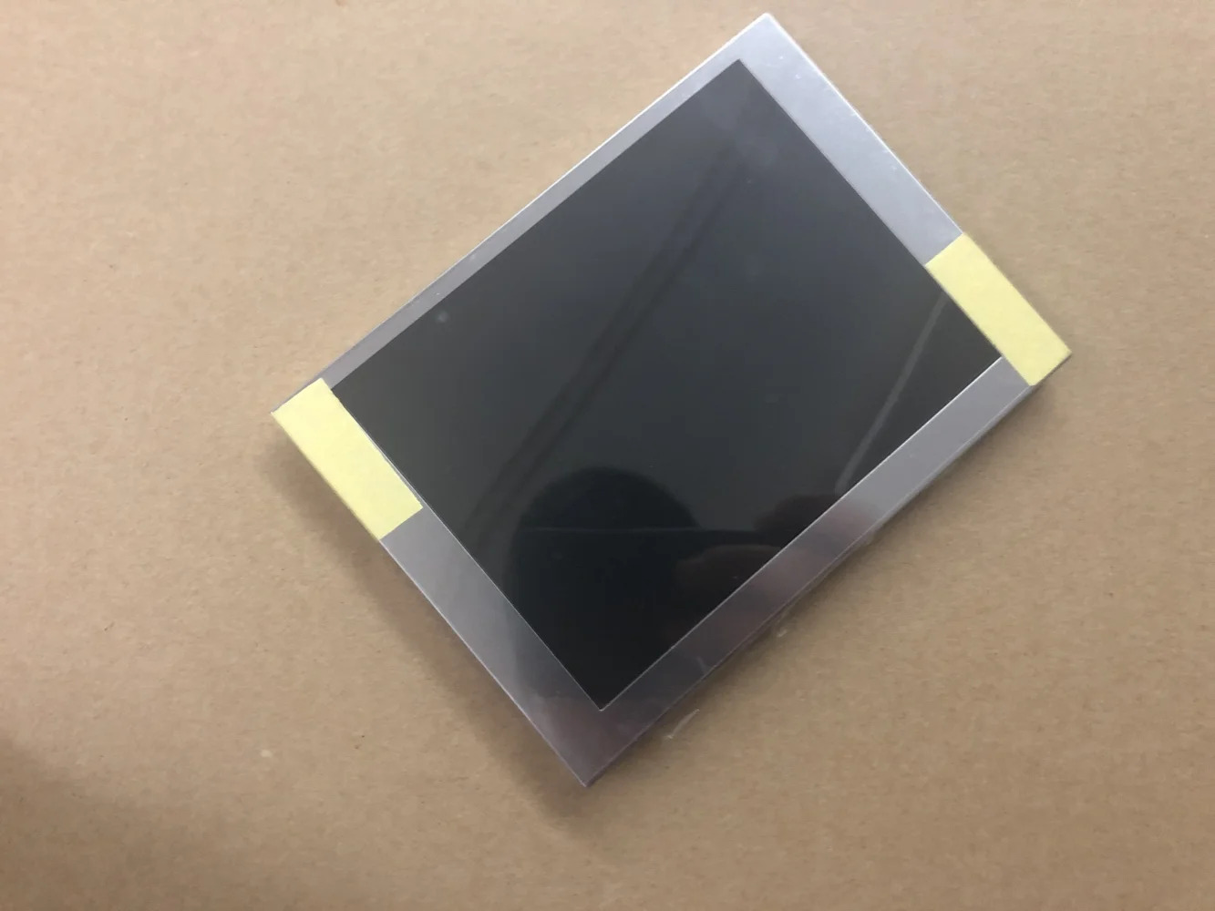 TM057KDH01 LCD 디스플레이 화면