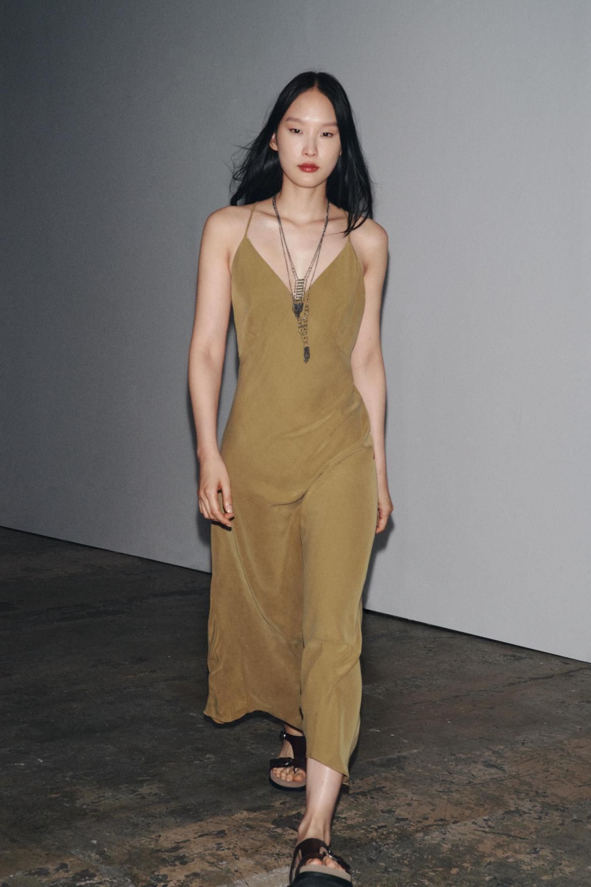 자라 트렌디 롱 캐미솔 원피스 2548/043 KHAKI - 상세 이미지 2