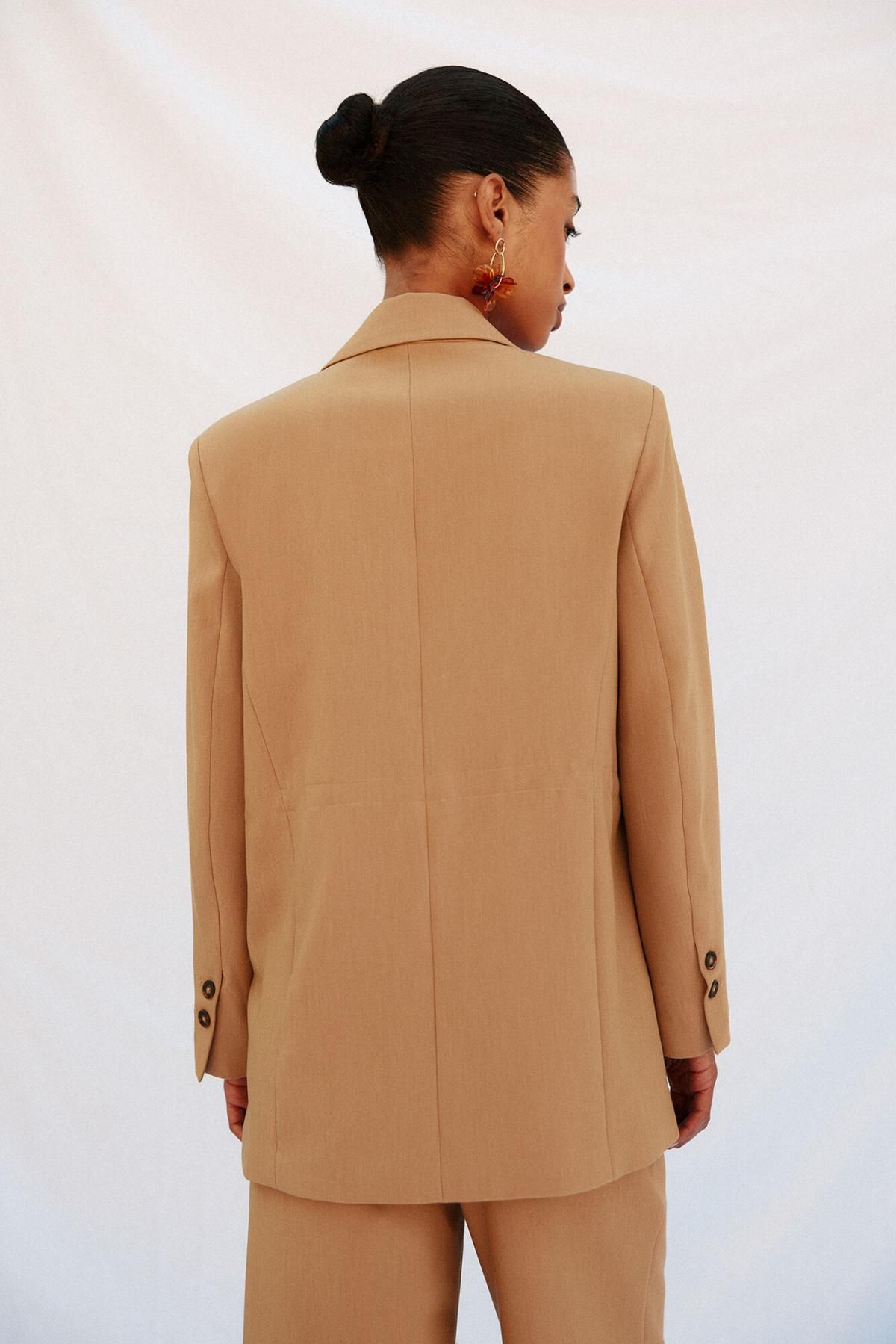 꼬르떼피엘 테일러드 카멜 싱글버튼 블레이저 5322437 BEIGE - 상세 이미지 5