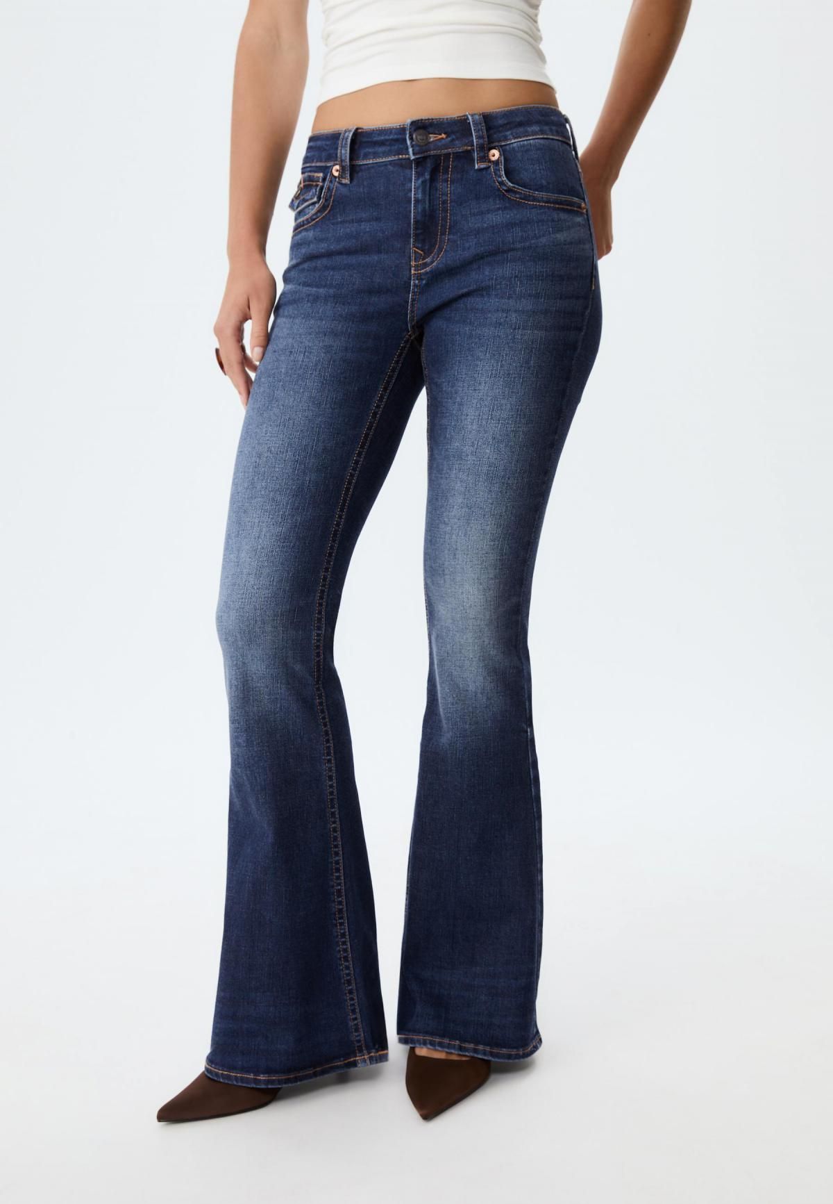 스트라디바리우스 Y2K 데님 로우라이즈 부츠컷 청바지 4874/808 MEDIUM BLUE DENIM - 메인 이미지