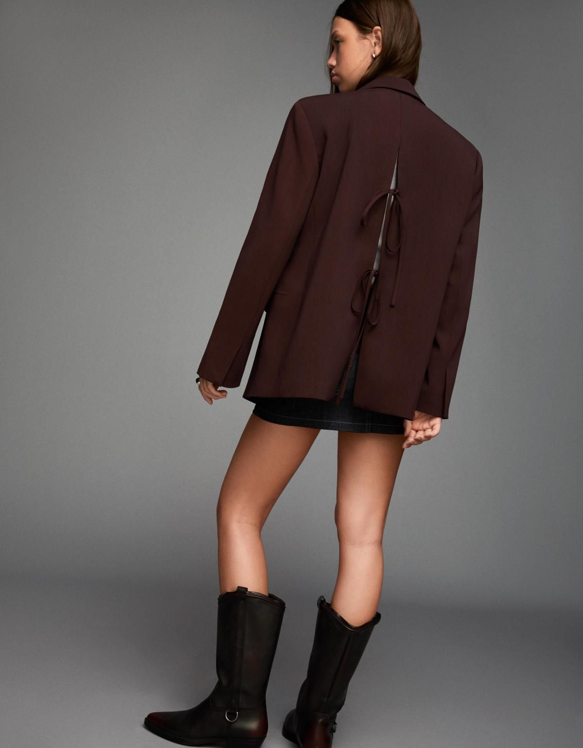 버쉬카 테일러드 백스트랩 블레이저 6537/710 BROWN - 상세 이미지 5