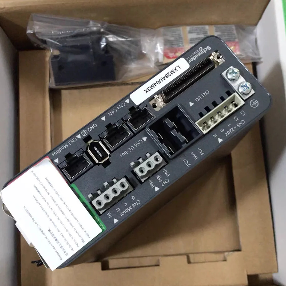 슈나이더 전기 드라이버LXM28AU04M3X 400W