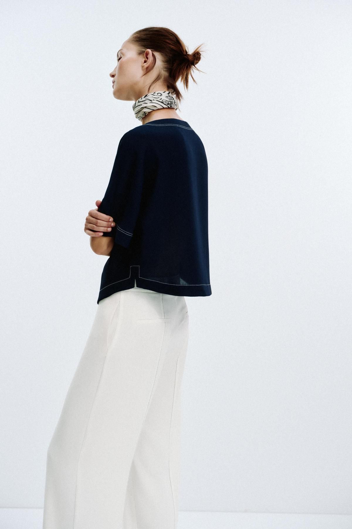 자라 네이비 스티치 보트넥 반팔 블라우스 8554/572 NAVY BLUE - 상세 이미지 5