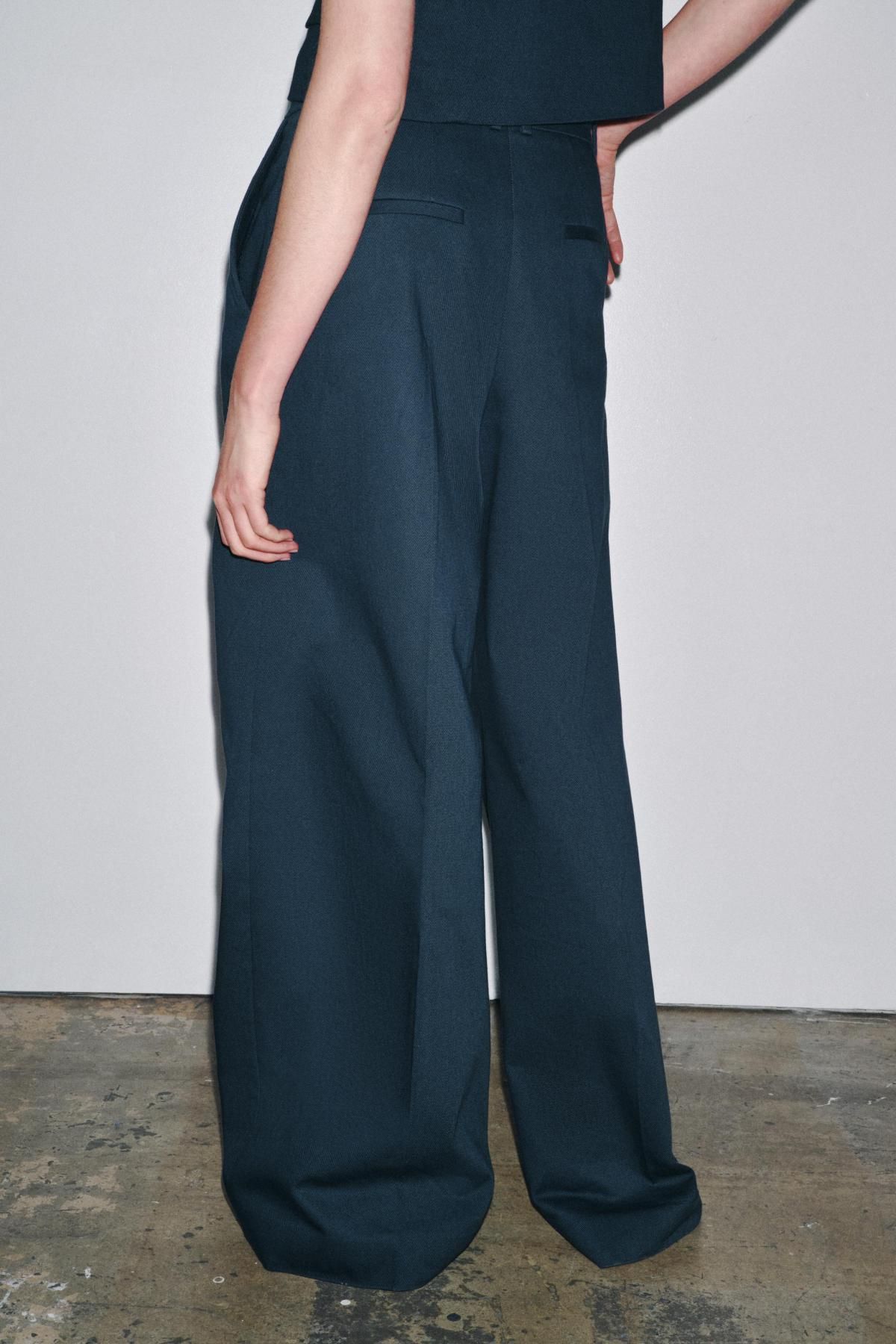 자라 테크니컬 와이드 플리츠 슬랙스 팬츠 2261/457 NAVY BLUE - 상세 이미지 3