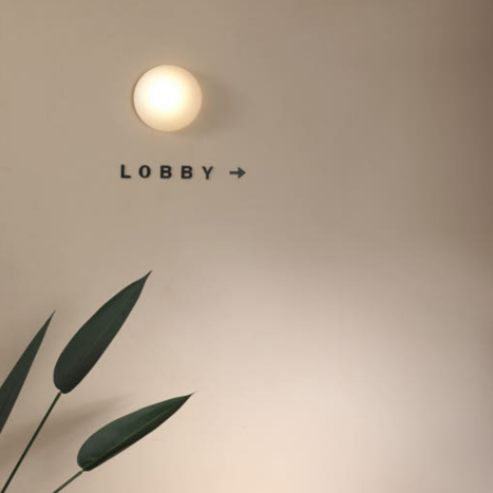 KC 당일출고 유리벽등 국산 LED 베란다 유리 원형 포인트 벽등 벽부등 화이트 - 메인 이미지