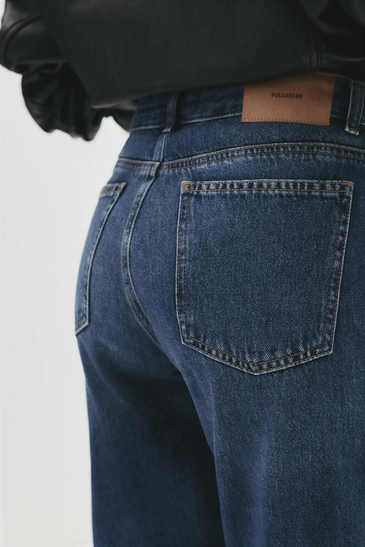 풀앤베어 트렌디 와이드핏 데님 부츠컷 청바지 7687/325 MEDIUM BLUE - 상세 이미지 4