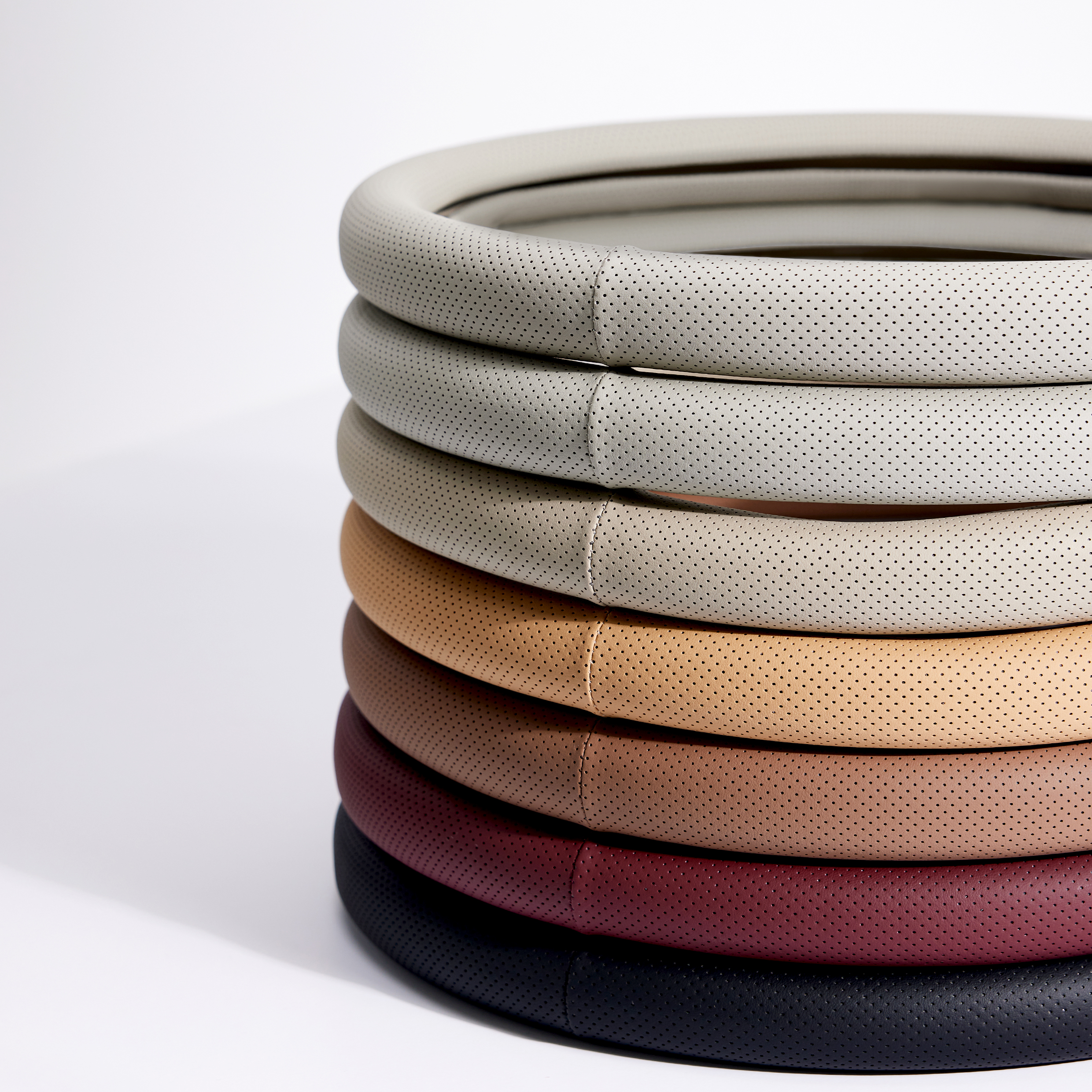 메이튼 자동차 논슬립 핸들커버 얇은 가죽 타공 여름 전차종 제품 이미지